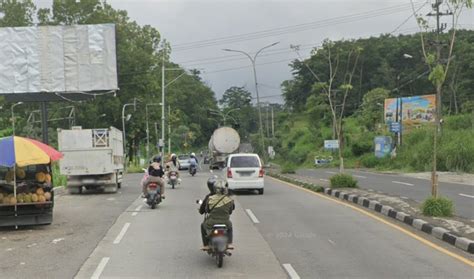 Pelajar SMK Magelang Ngewe Dikebun